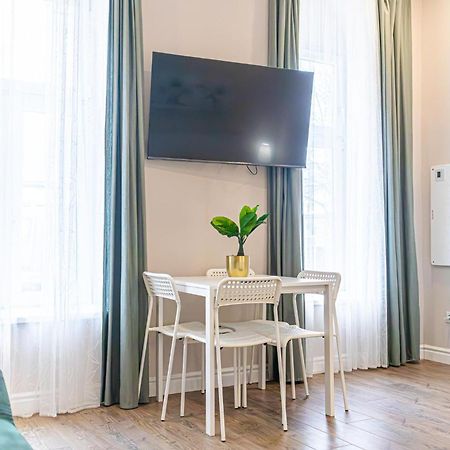 Stylish Studio Apartment Wiener Stadthalle Εξωτερικό φωτογραφία